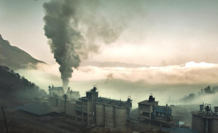 Even though most of China's industrial production is exported to the UK and other countries, we take no responsibility for the emissions in its power plants and factories, like this one in Chonqing. Photo: Jonathan Kos-Read via Flickr (CC BY-ND).