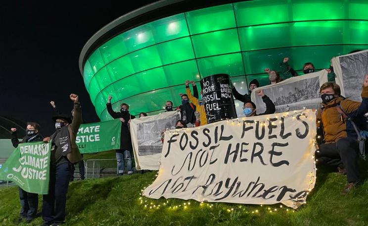 Anti-fossil fuel protest at COP26 